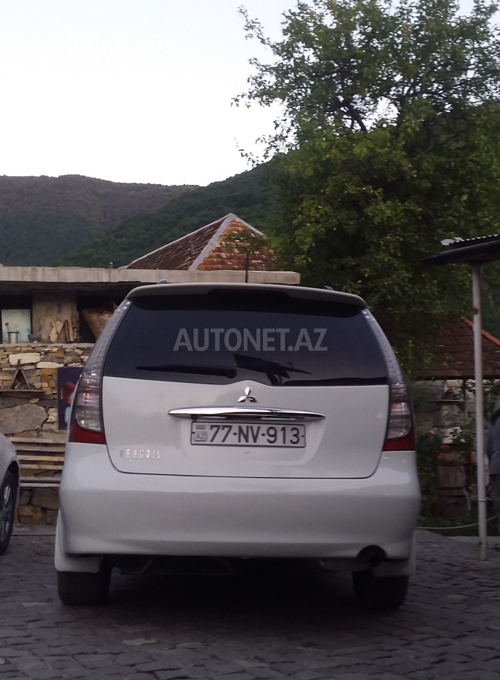 Mitsubishi Grandis 2007