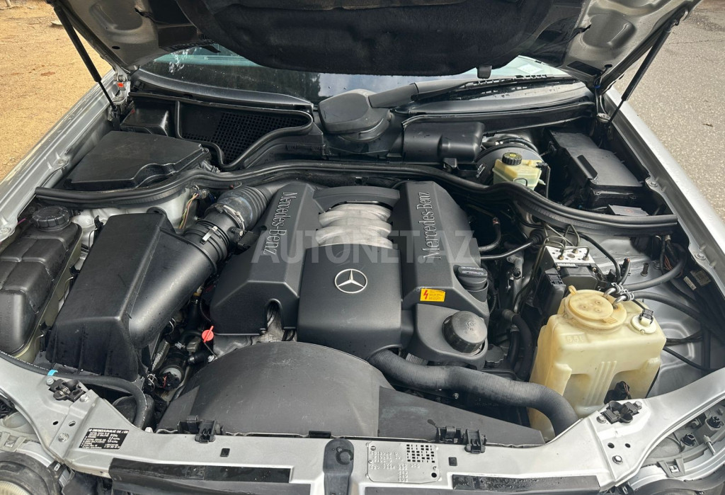 Mercedes E 240 1998