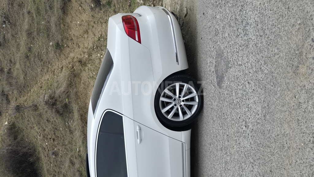 Volkswagen Passat 2013