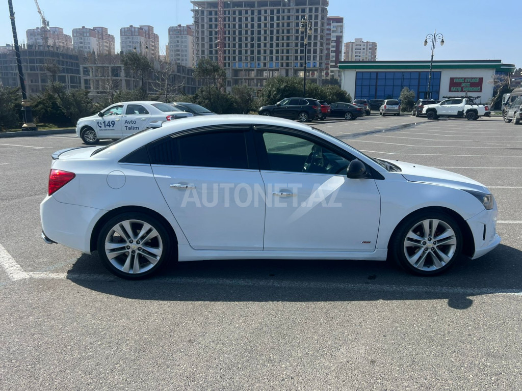 Chevrolet Cruze 2012
