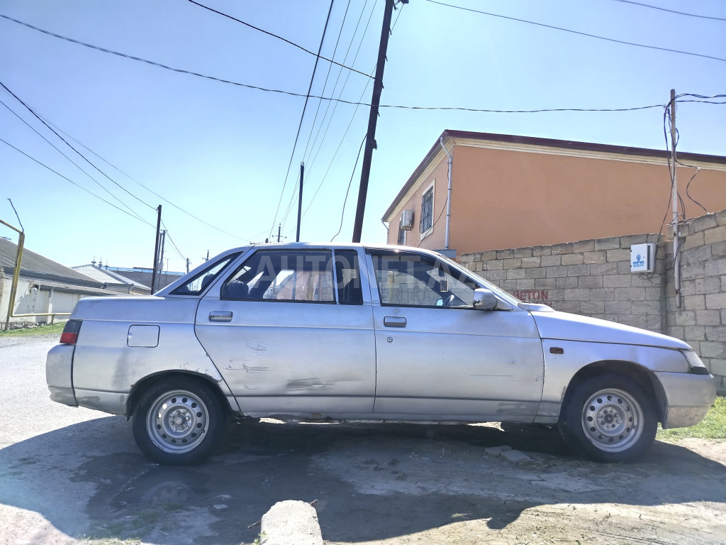 LADA (VAZ) 2110 2001
