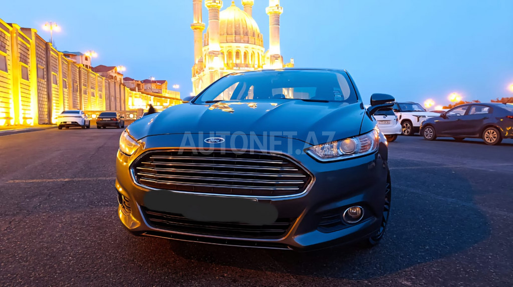 Ford Fusion 2015