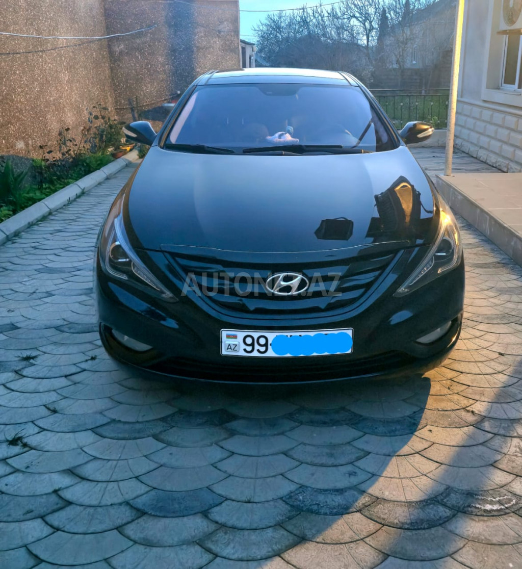 Hyundai Sonata 2012