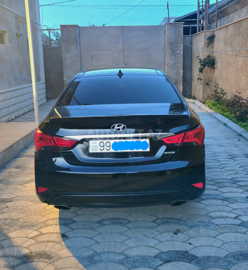 Hyundai Sonata 2012