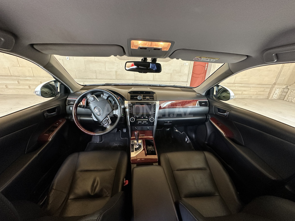 Toyota Camry 2014