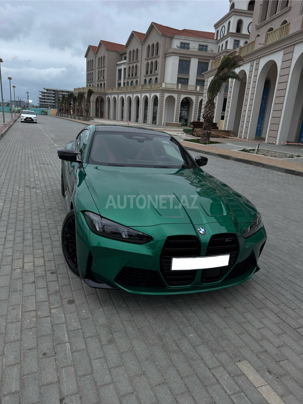 BMW M4 2025