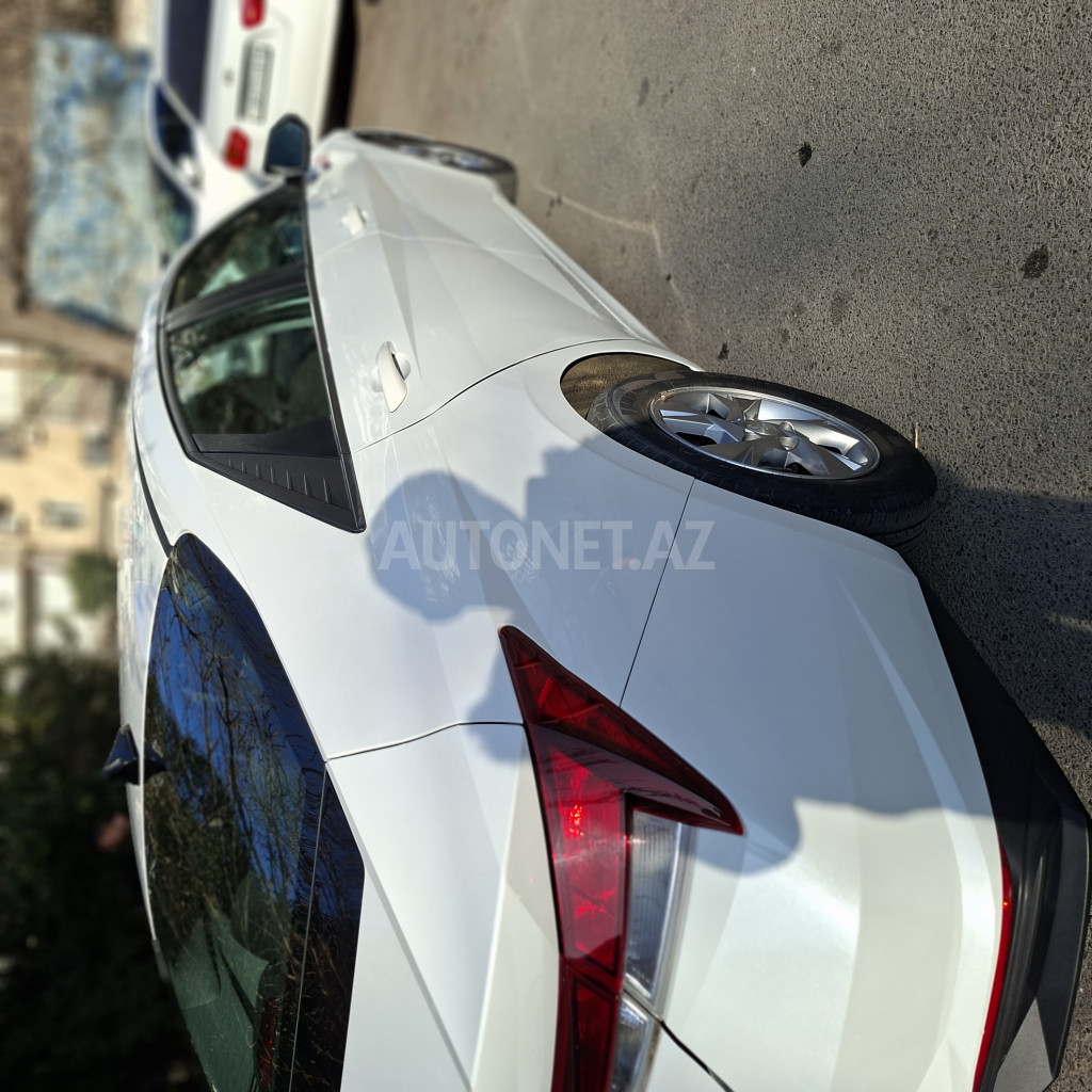 Hyundai Elantra 2021