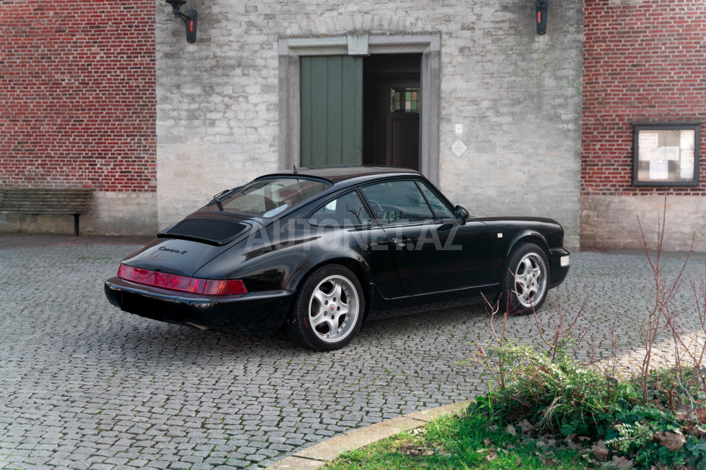 Porsche 911 1992