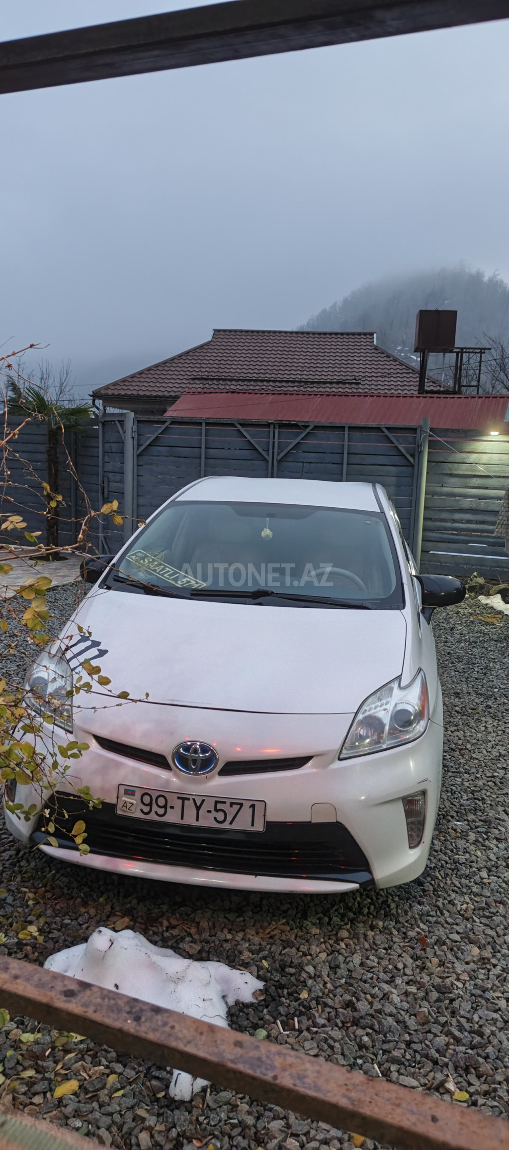Toyota Prius 2012