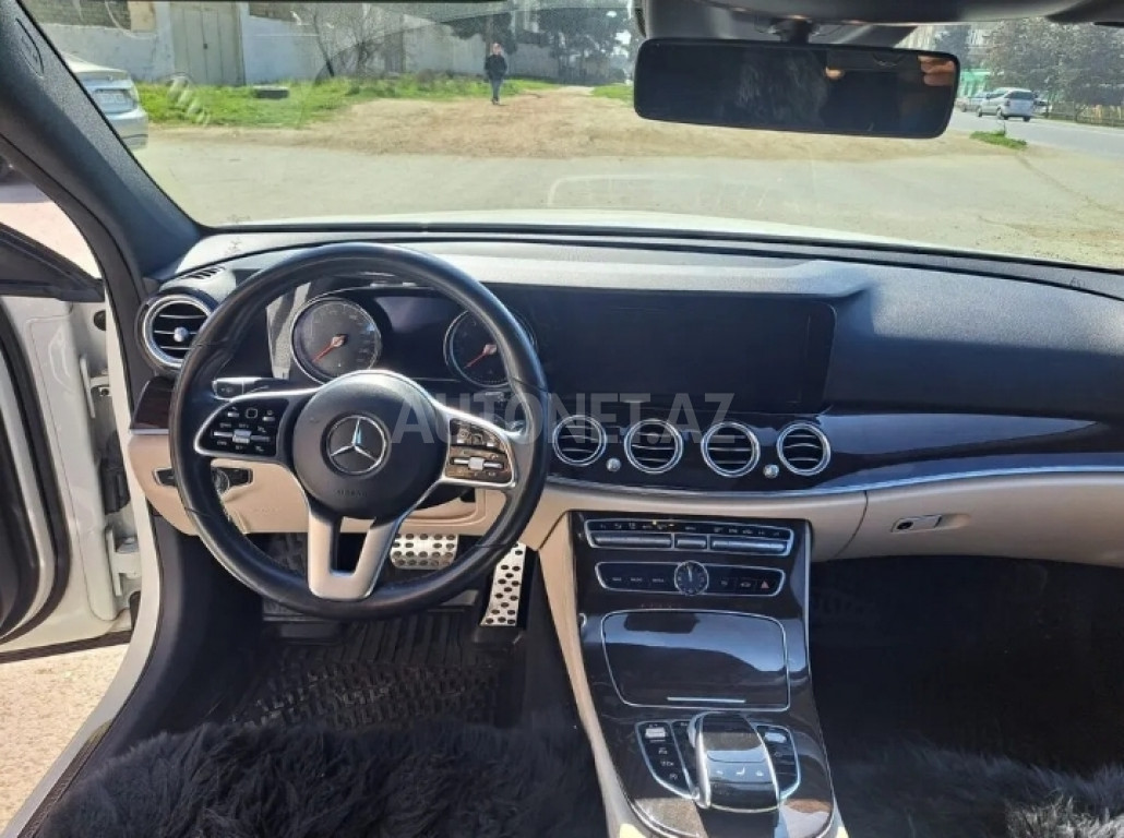 Mercedes E 200 2019