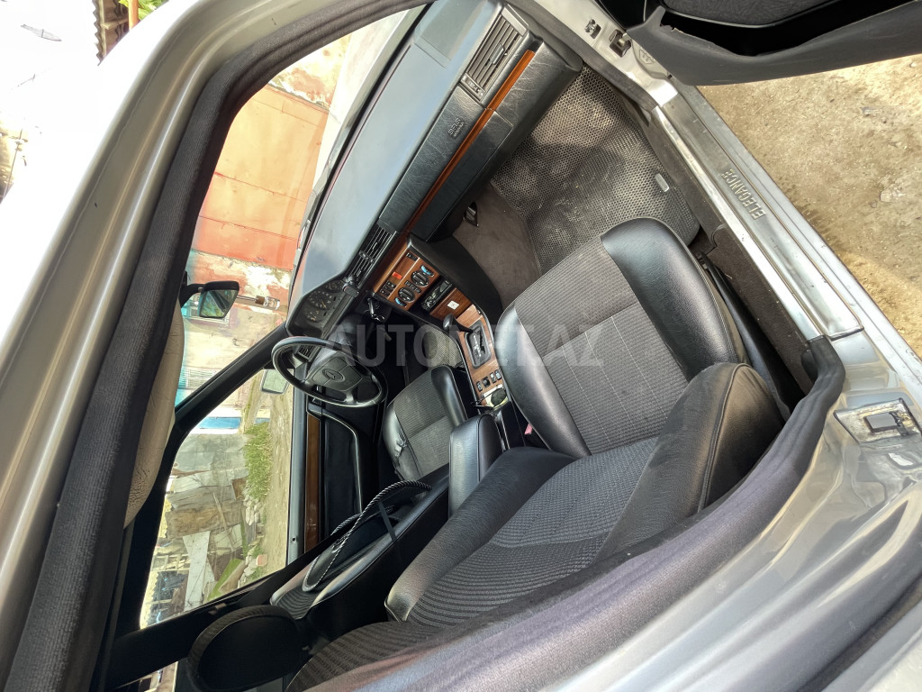 Mercedes E 220 1994