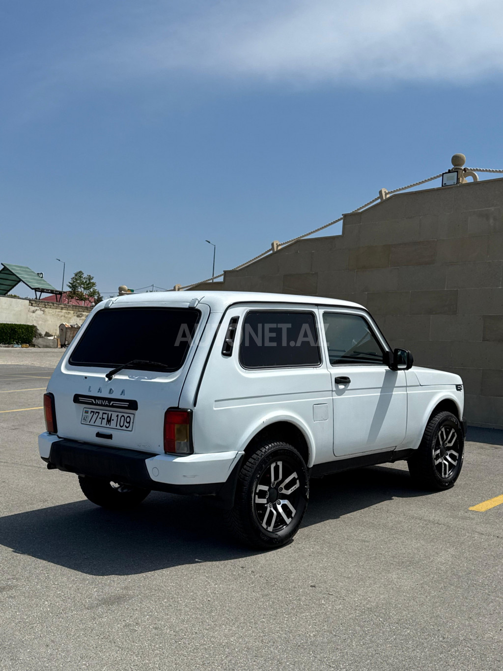LADA (VAZ) Niva 2012