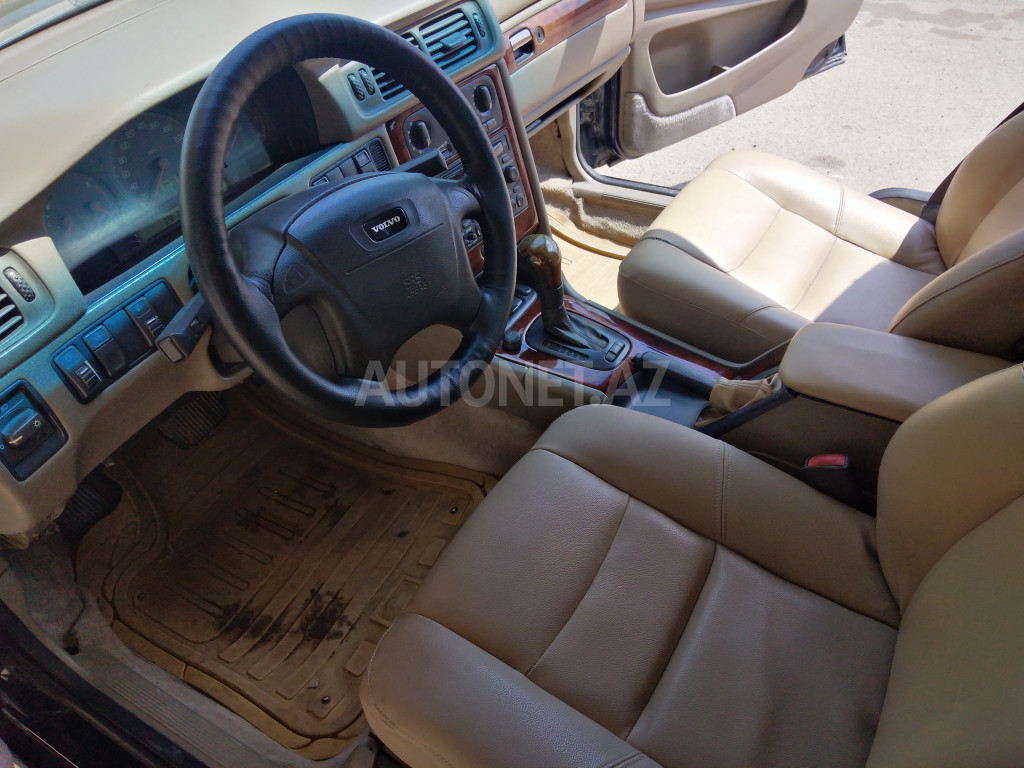 Volvo S70 1998