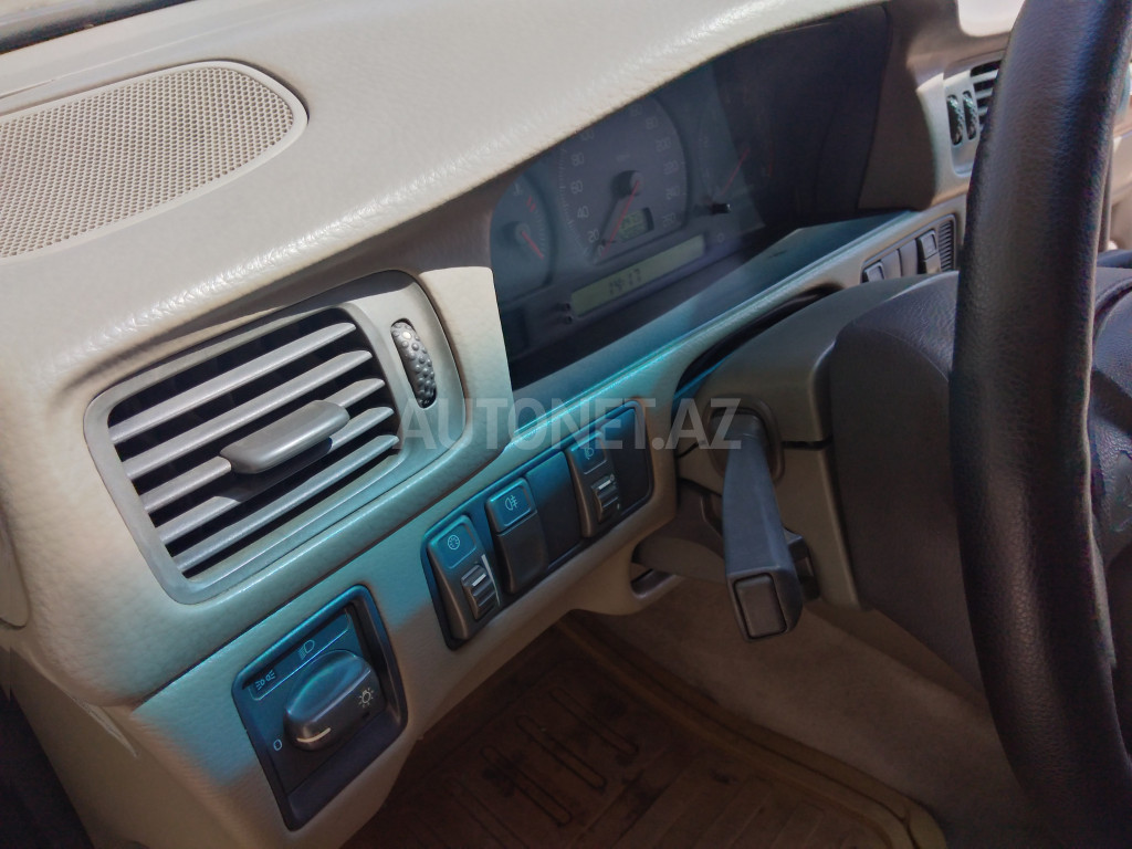 Volvo S70 1998