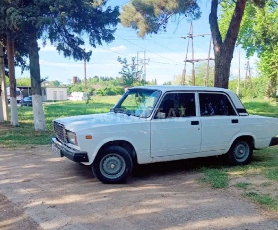 LADA (VAZ) 2107 2009