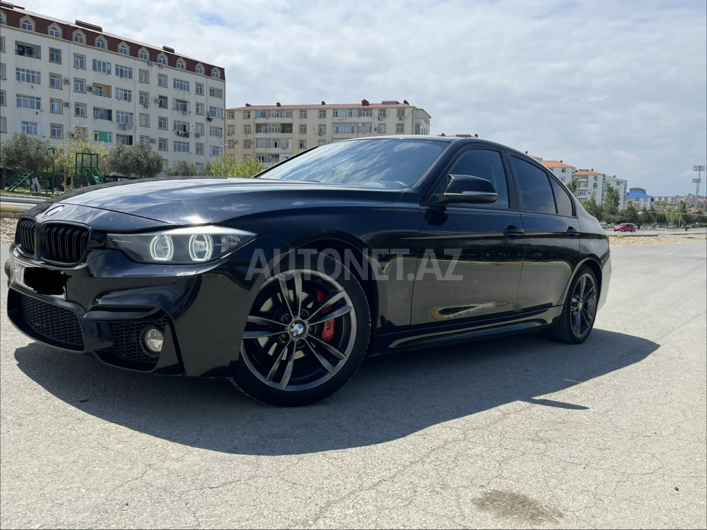BMW 328 2012