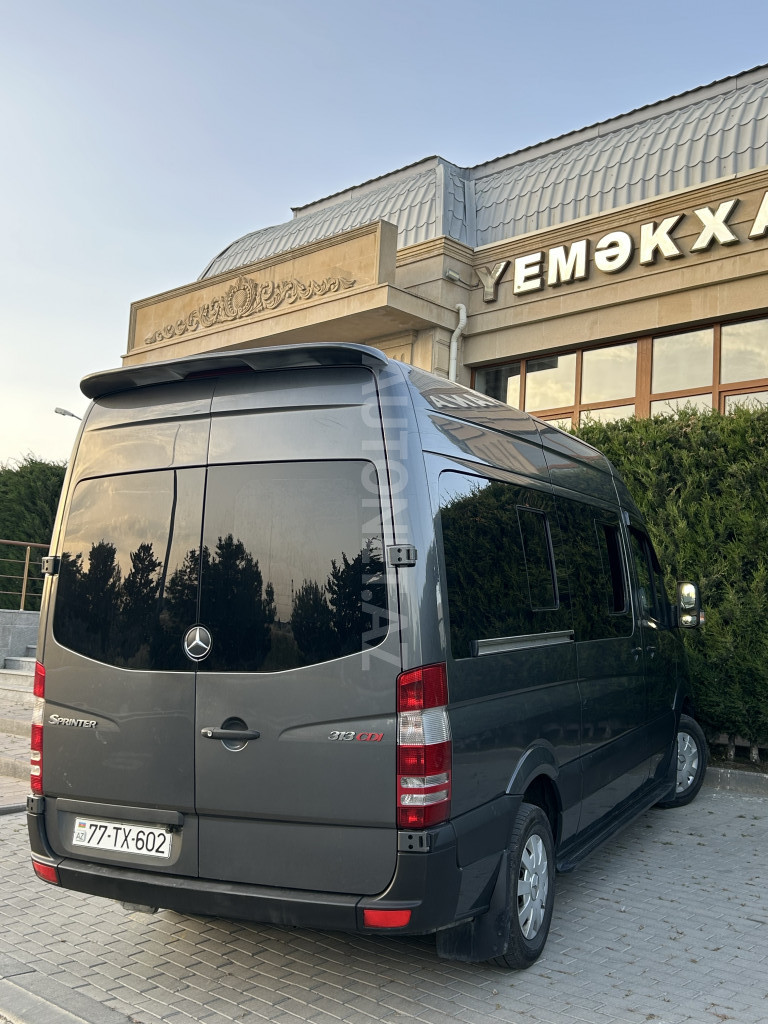 Mercedes Sprinter 2011