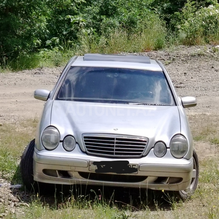 Mercedes E 220 1998