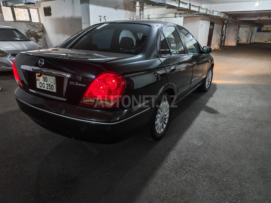 Nissan Sunny 2008