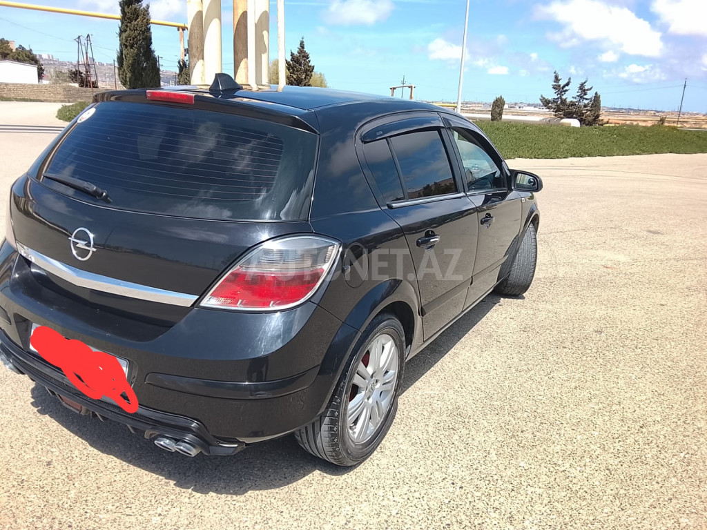 Opel Astra 2007