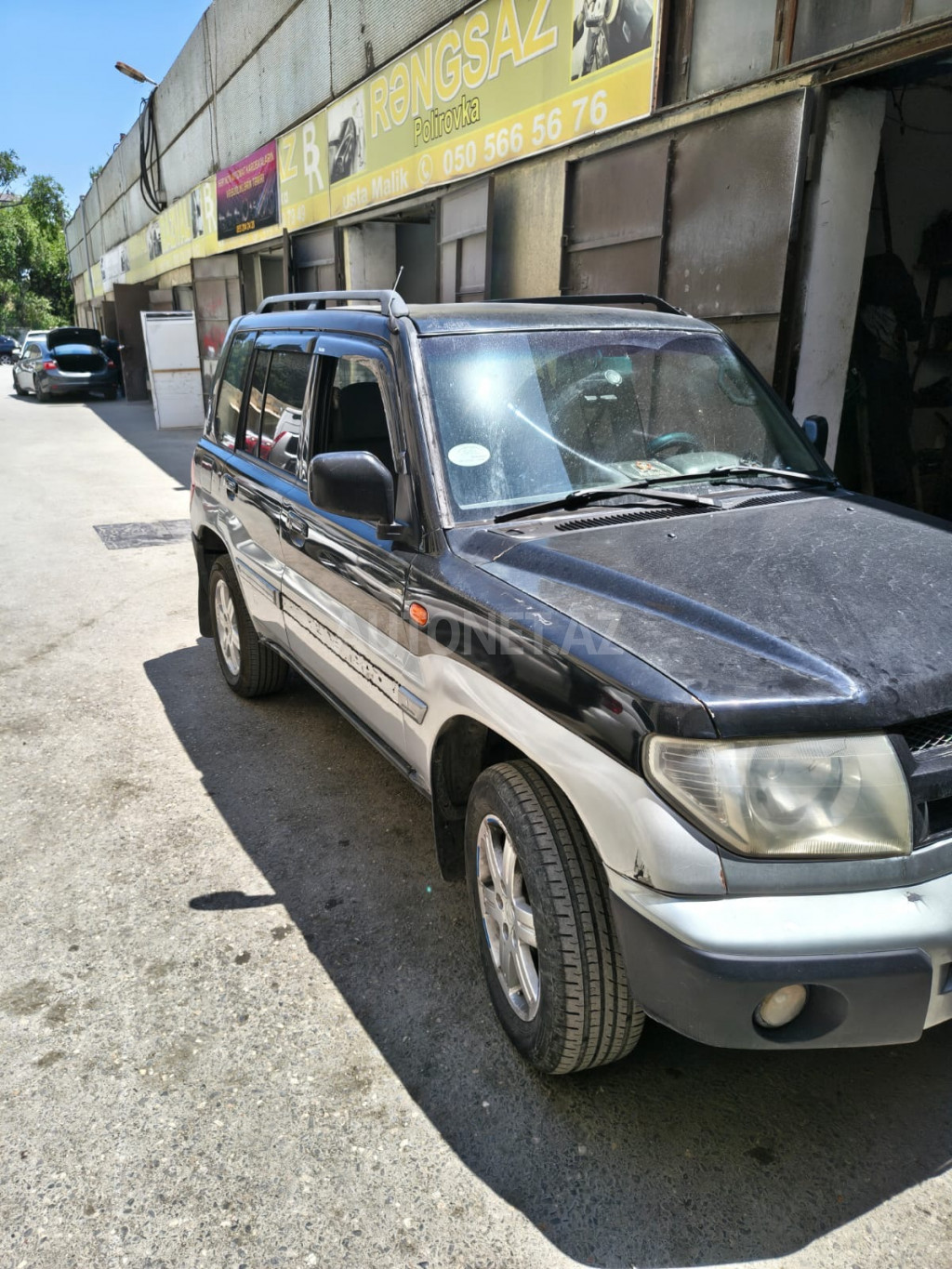 Mitsubishi Pajero io 2001