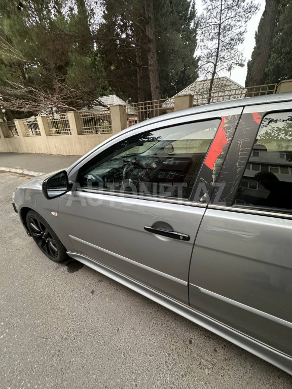 Mitsubishi Lancer 2007