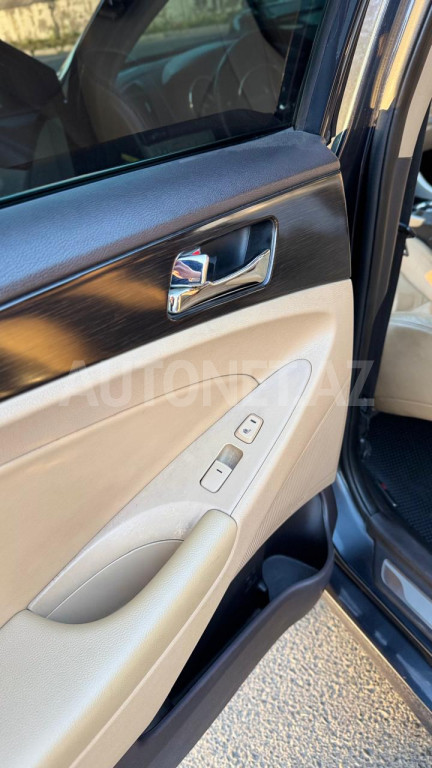 Hyundai Sonata 2013