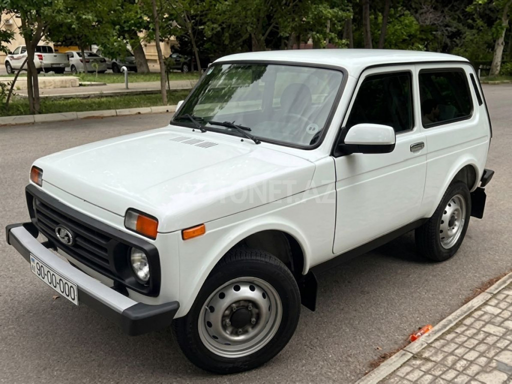 LADA (VAZ) Niva 2013