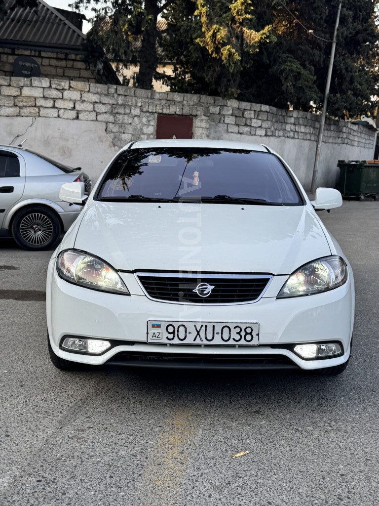 Daewoo Gentra 2013