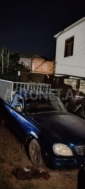 GAZ 3110 "Volga" 2004