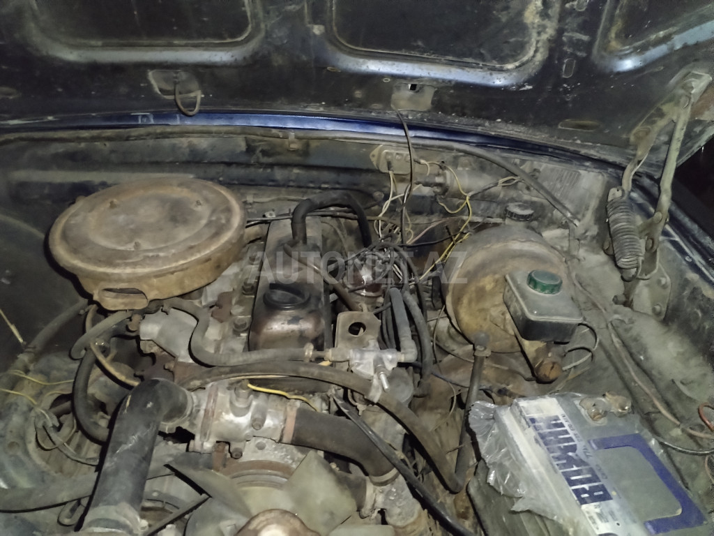 GAZ 3110 "Volga" 2004