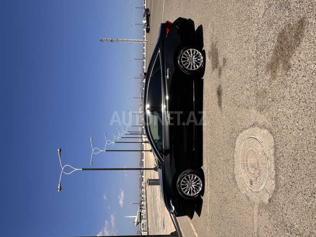 Toyota Avalon 2022
