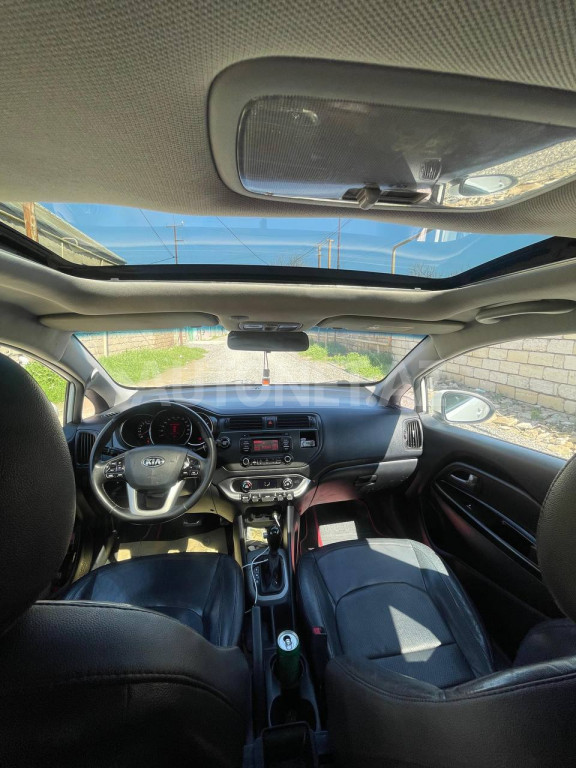 Kia Rio 2012