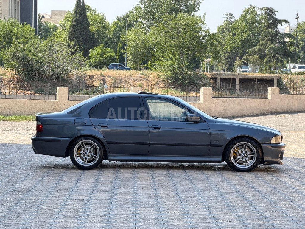BMW 530 2001