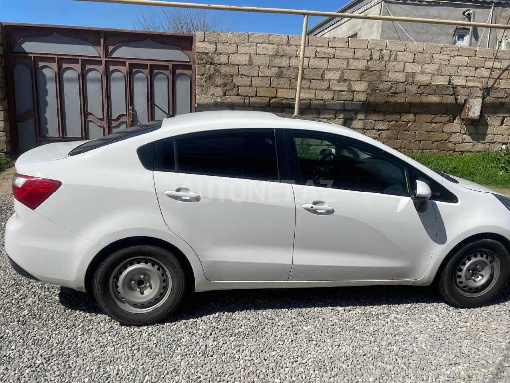 Kia Rio 2012