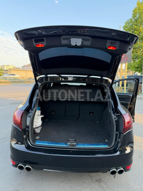 Porsche Cayenne 2013