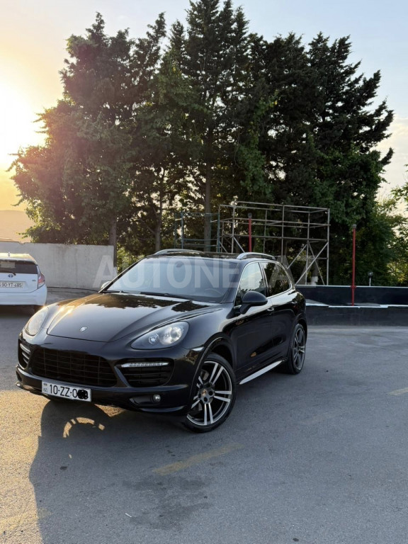 Porsche Cayenne 2013