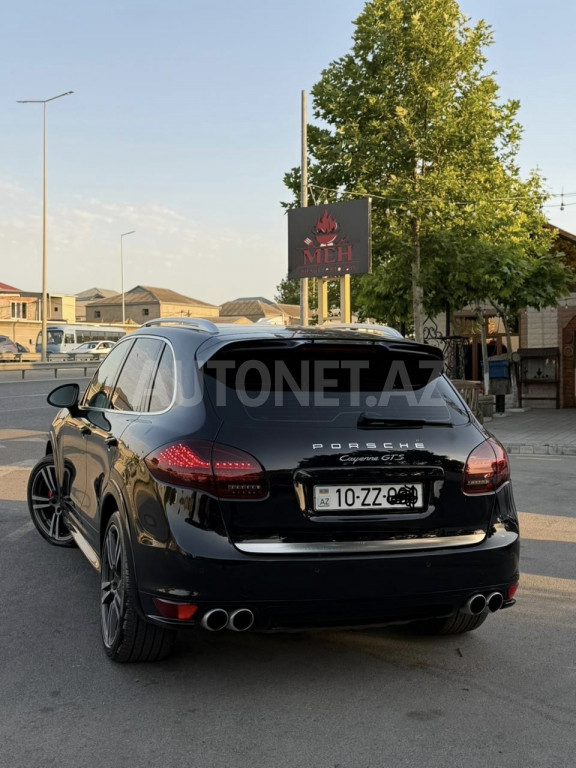Porsche Cayenne 2013