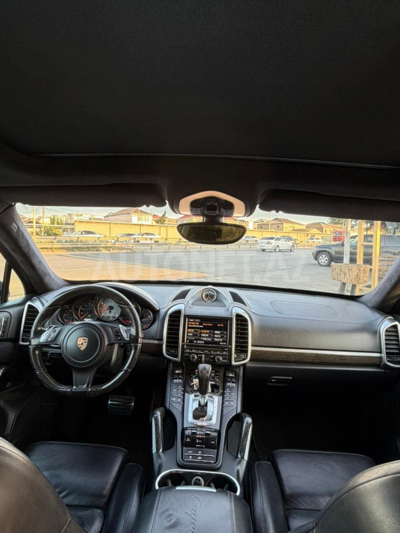 Porsche Cayenne 2013