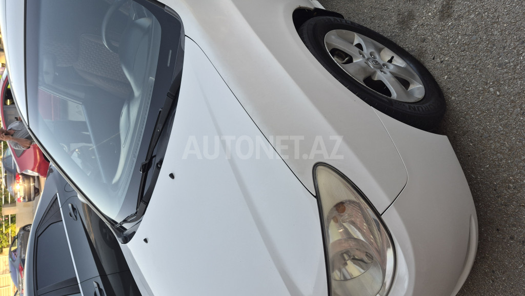 Hyundai Elantra 2010
