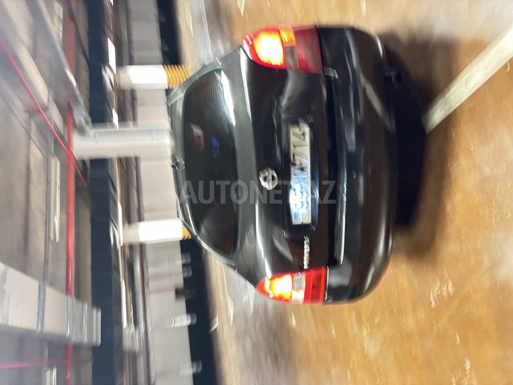 Nissan Primera 2005