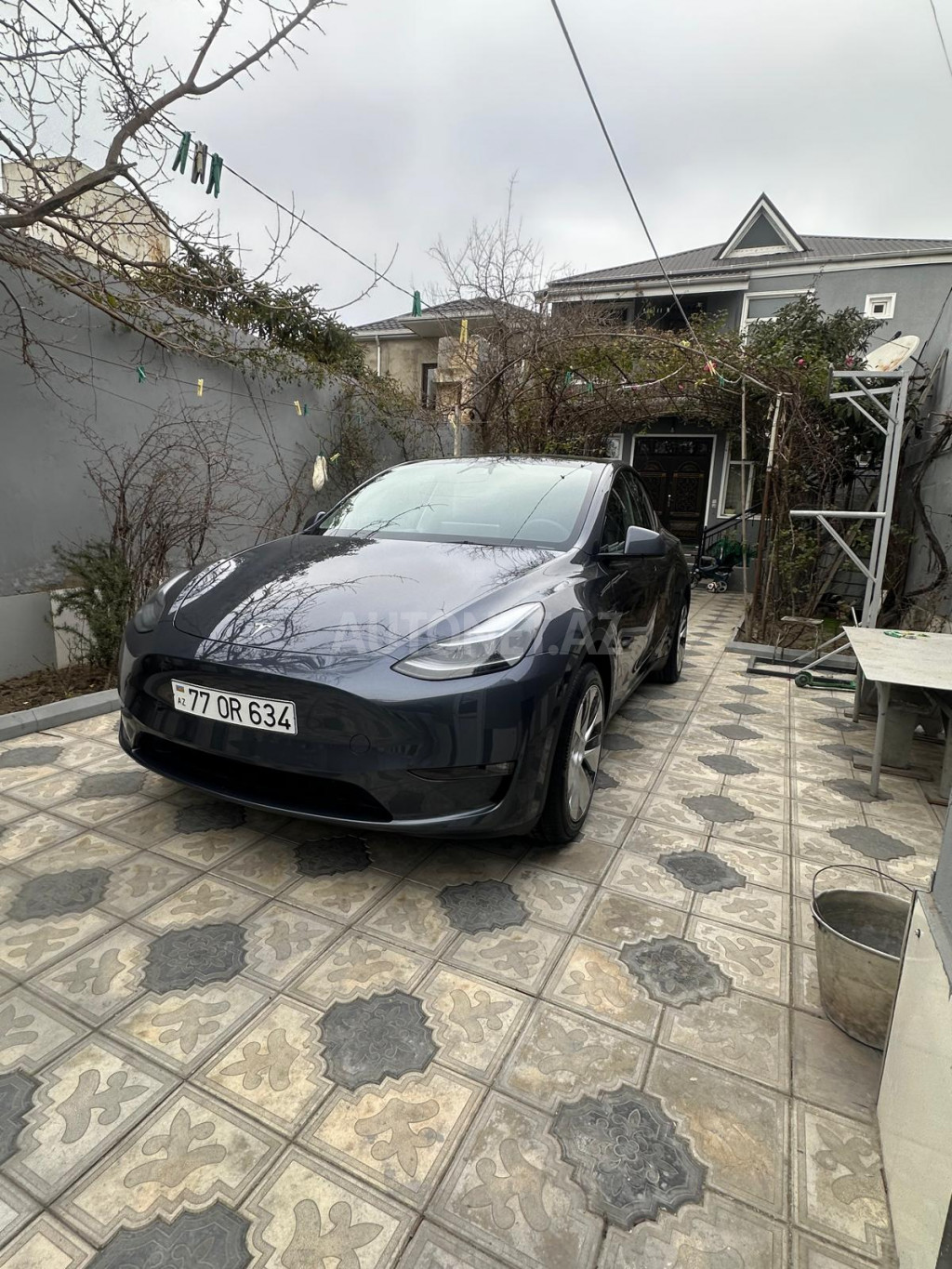 Tesla Model Y 2023
