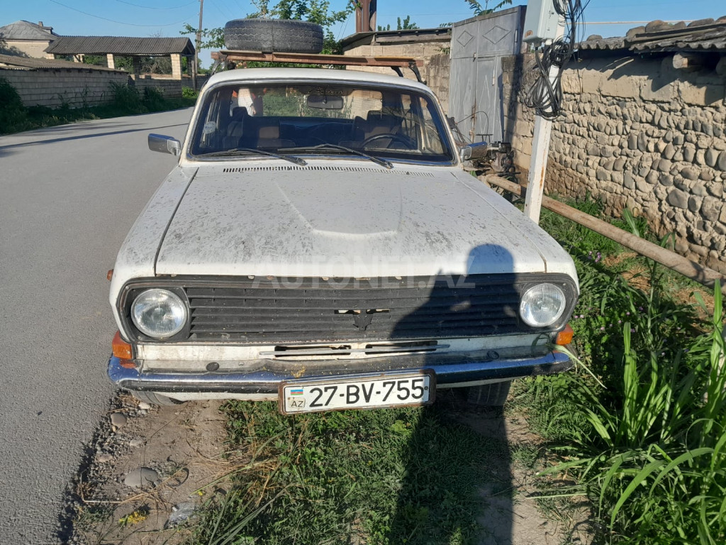 GAZ 24-10 1990