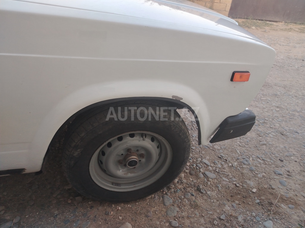 LADA (VAZ) 2107 2005
