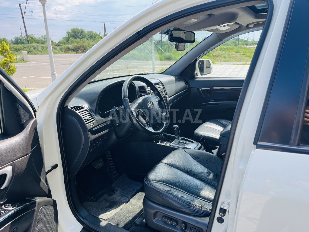 Hyundai Santa Fe 2010