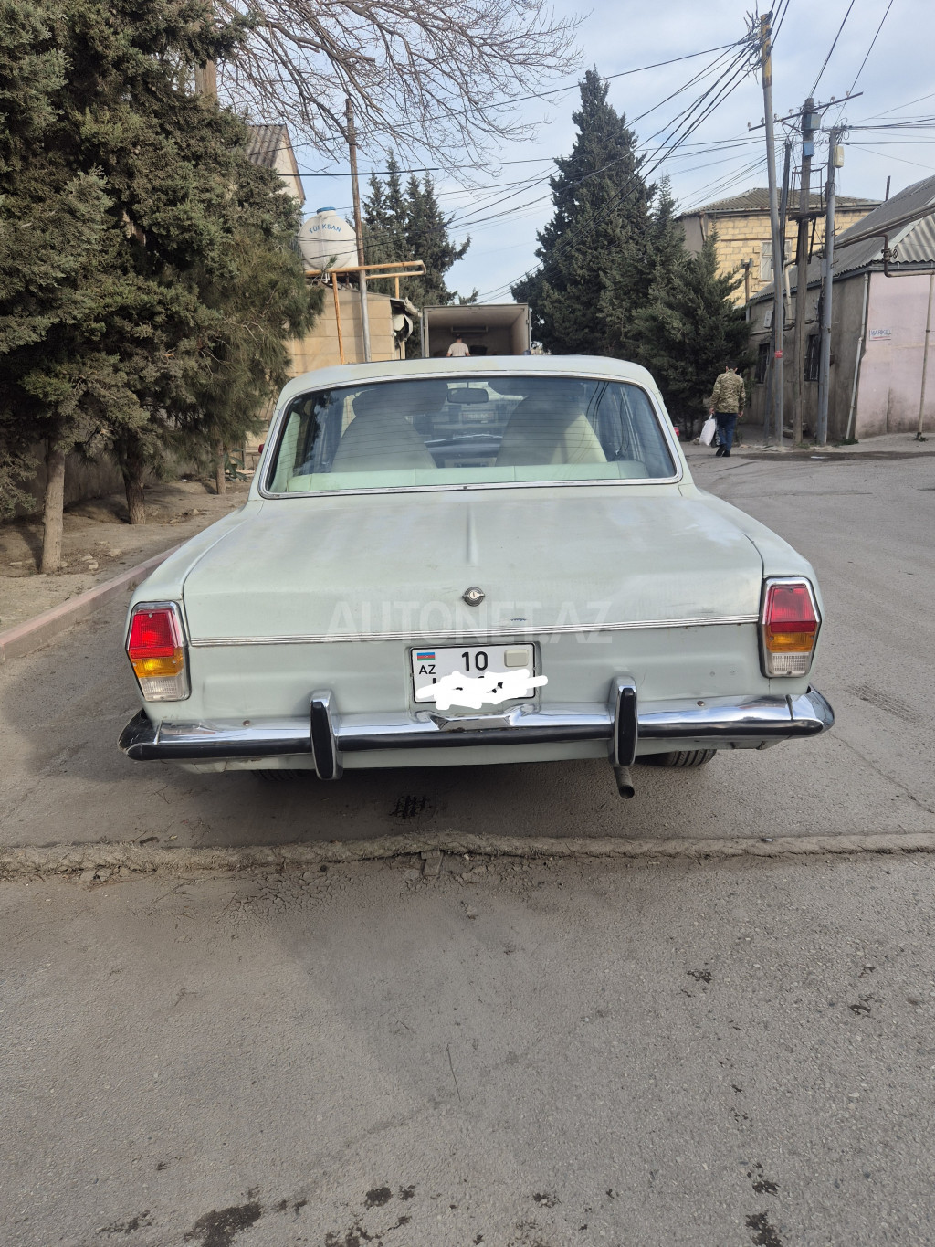 GAZ 24 "Volga" 1980
