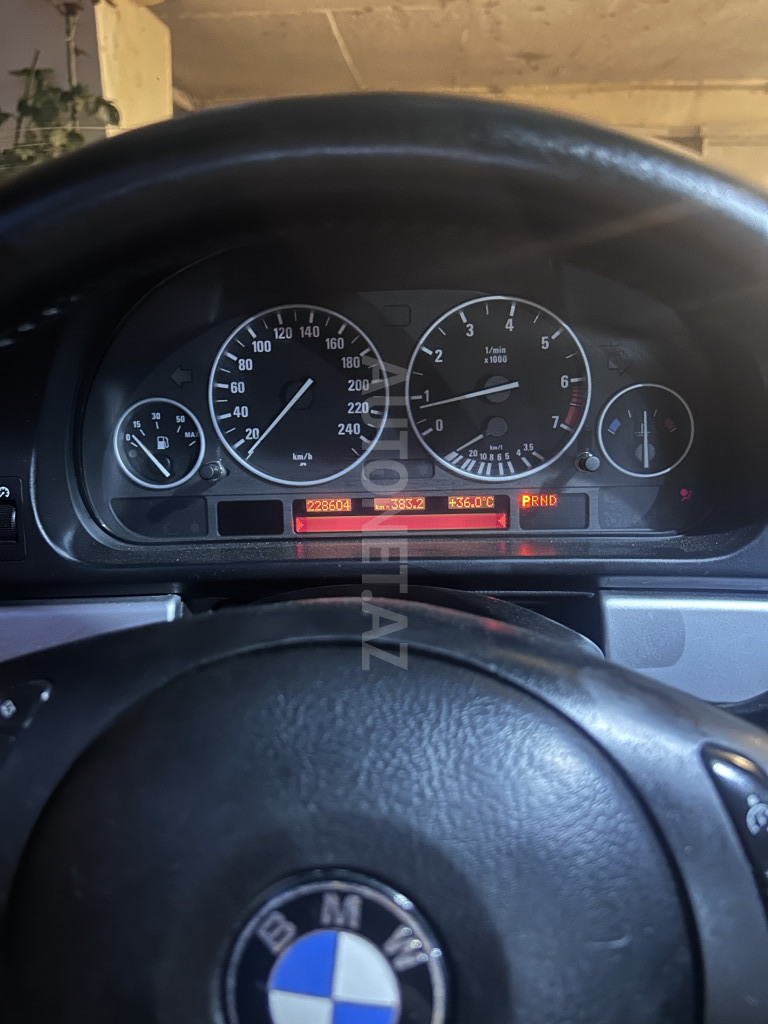 BMW 525 2001