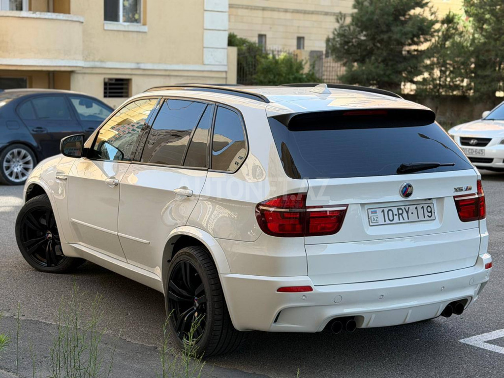 BMW X5 M 2011