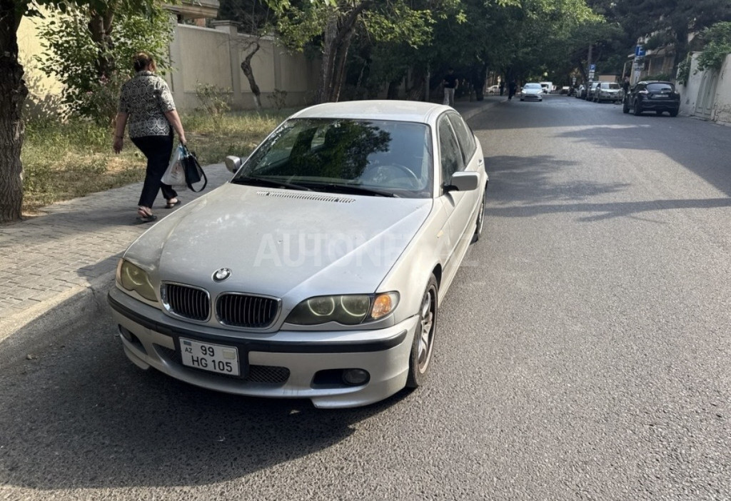 BMW 325 2003