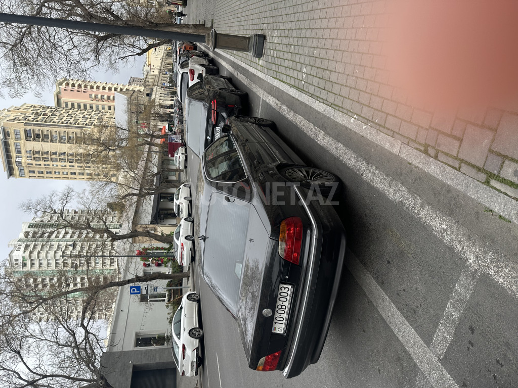 BMW 740 2001